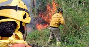 Diario HOY | Bomberos trabajan arduamente para controles múltiples focos de incendio
