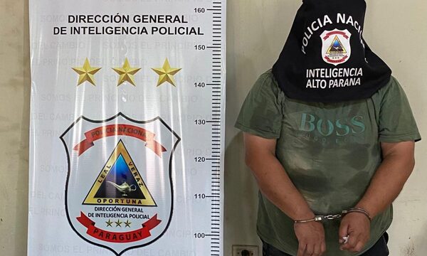 Detienen a mecánico estafador con nueve órdenes de captura