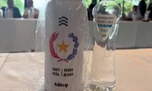Denuncian entrega de termos con G. 5 millones a seccionaleros como supuesto regalo de Peña - OviedoPress
