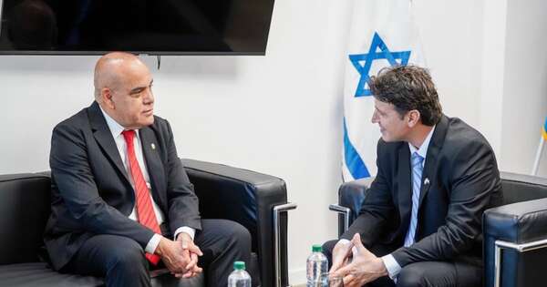 La Nación / Titular del Congreso realiza visita a la Embajada de Israel