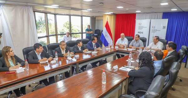 La Nación / Directores educativos, claves para éxito del Programa Hambre Cero