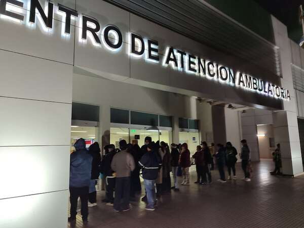 IPS: persistentes quejas por estudios de laboratorio ¿Cómo garantizar un turno? - Nacionales - ABC Color