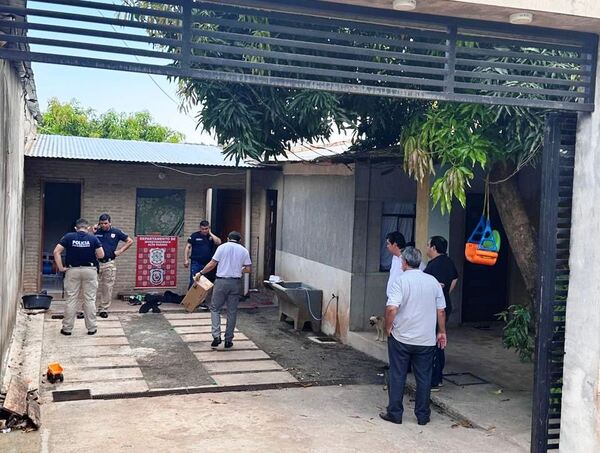 Allanan vivienda en busca de presunto asaltante que habría participado en millonario robo de celulares - La Clave