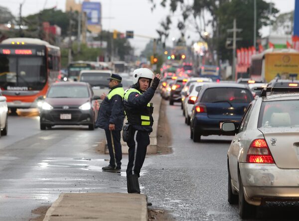 De forma temporal, eliminan giro a la izquierda frente la SND - Unicanal