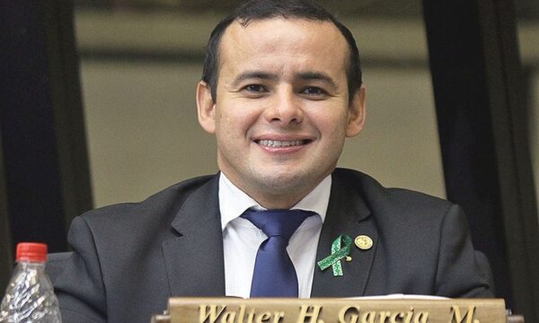 Ordenador de gastos de G. 1.200 millones en Contingencia fue el actual diputado Walter García