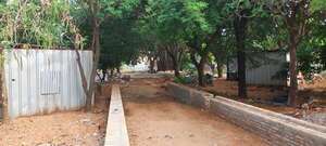 Plaza Naciones Unidas sigue clausurada, sucia y abandonada, a casi 2 años de inicio de obras - Nacionales - ABC Color
