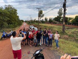 Usuarios de barrios de Concepción acuerdan con Essap la instalación de un tanque de agua