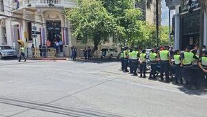 Colegio de Policía: Arbitraria decisión del Isepol genera tremendo perjuicio económico a más de 2.300 familias  - Policiales - ABC Color