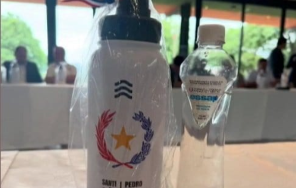 Dinero entregado en termitos a seccionaleros «vino de Itaipú», dice Anibal Schupp