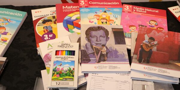Kits escolares 2025: El Gobierno amplía beneficios para más de 1.400.000 estudiantes • PARAGUAY TV