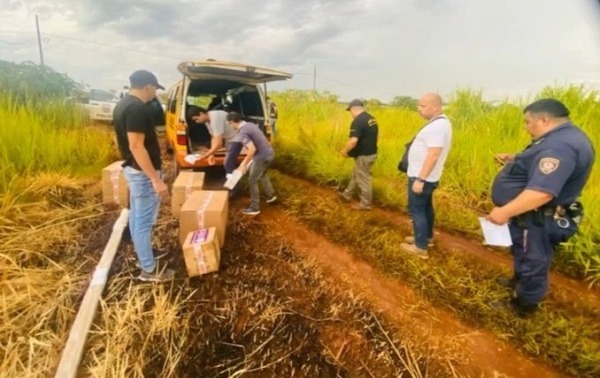 Ciudad del Este: gavilla asalta camión de encomiendas y roba celulares de alta gama