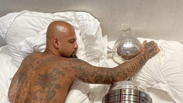 Felipe Melo, ganador de tres Copas Libertadores, dice adiós a las canchas