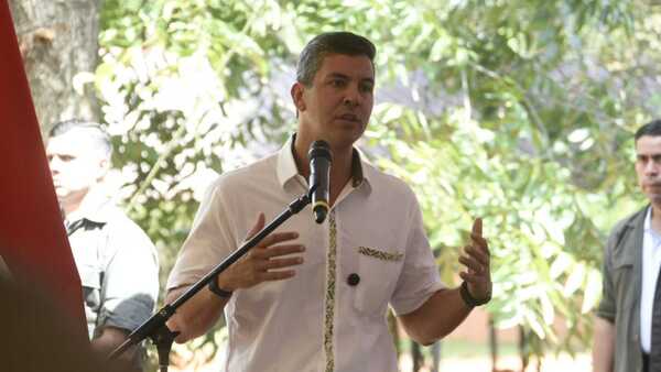 Peña exalta figura del seccionalero ante revuelo por regalo con billetes: "Es el que defiende la democracia"