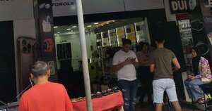 La Nación / Hurtan importante lote de celulares y dinero en efectivo de comercio de Encarnación