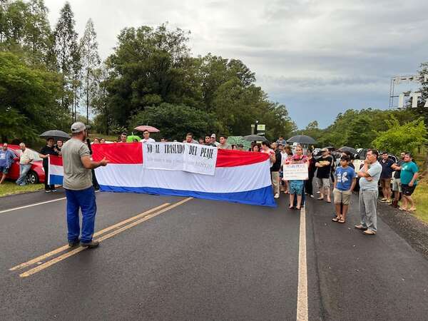 Traslado de peaje: manifestantes permanecerán en vigilia - Nacionales - ABC Color