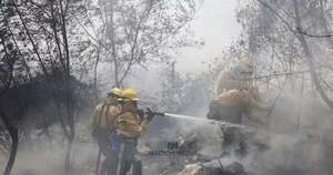 La Nación / Bomberos atienden hasta 40 incendios