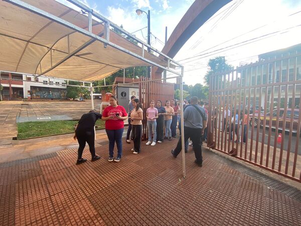 Más de 1.000 postulantes se presentan en la UNI para los exámenes de las Becas del Gobierno