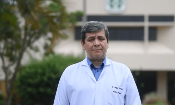 Confirman embarazo gemelar tras confusión inicial en diagnóstico