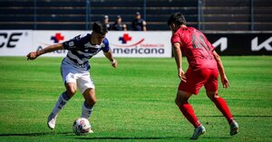 Versus / 2 de Mayo y Nacional se conforman con un discreto empate