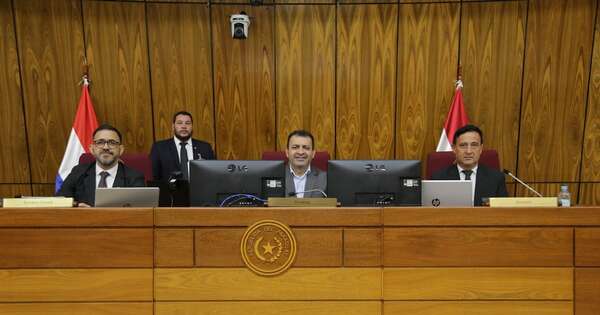 La Nación / Insisten que Comisión Permanente puede convocar a autoridades