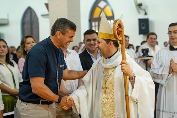 Presidente Peña refuerza lazos comunitarios en misa de acción de gracias en Caazapá • PARAGUAY TV
