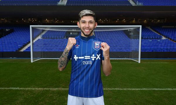 Julio Enciso debutó con una asistencia de gol en su nuevo equipo
