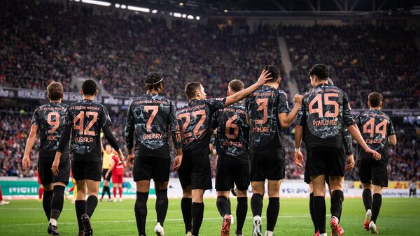 El Bayern sufre para vencer al Friburgo y es más lider