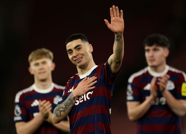 Newcastle triunfa en la despedida de Miguel Almirón - 1000 Noticias