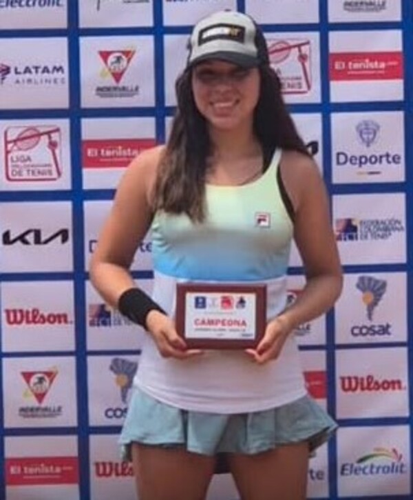 En Cali, Valeria Santander es tenista campeonísima con doble corona