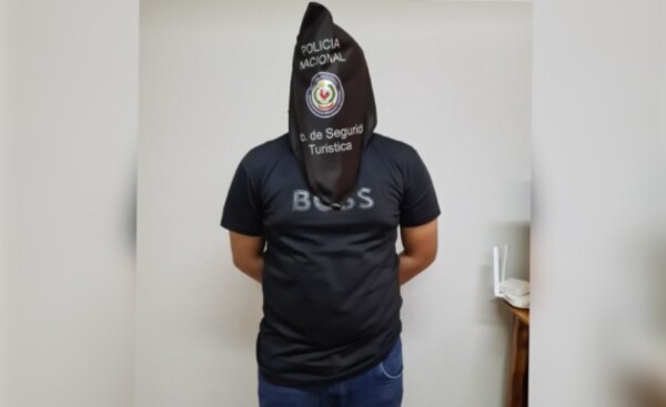 Detienen a conocido "pirañita" que registra órdenes de captura