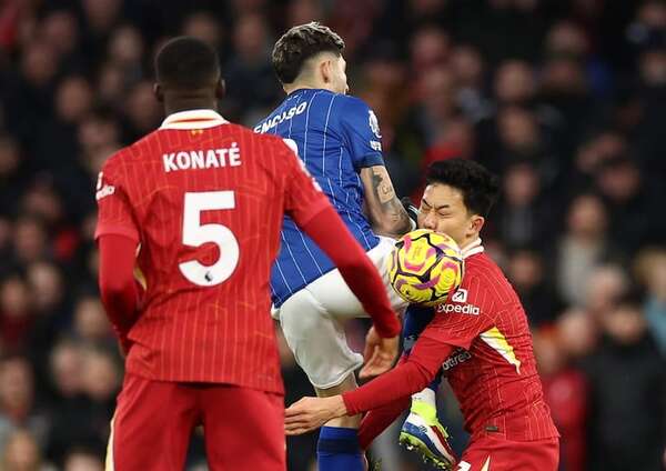 Enciso, debut con asistencia y derrota contra el Liverpool - Fútbol Internacional - ABC Color