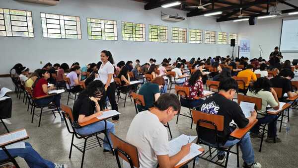 Becas del Gobierno registraron participación del 88% de los postulantes inscriptos - .::Agencia IP::.