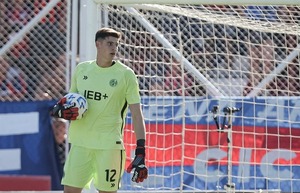 Calificación casi perfecta de Orlando Gill en su debut con San Lorenzo