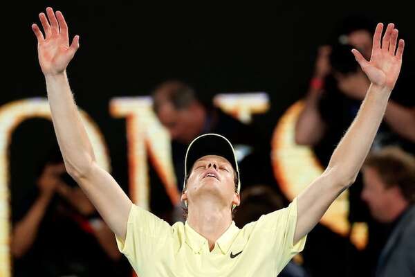 Jannik Sinner levanta su segundo Open de Australia consecutivo tras vencer a Zverev - Tenis - ABC Color