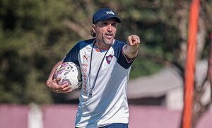 Versus / La primera lista de convocados de Diego Martínez en Cerro Porteño