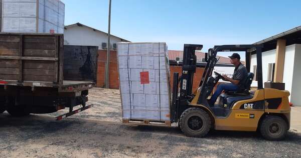La Nación / Culminó segunda semana de entrega de dispositivos para aplicación del SIAP