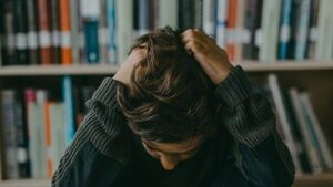 TDAH: síntomas, impacto de los dispositivos electrónicos y tratamientos efectivos