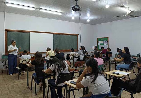 Con participación de más del 88% de postulantes inscriptos se desarrolló la prueba de admisión por las Becas del Gobierno 2025 | DIARIO PRIMERA PLANA