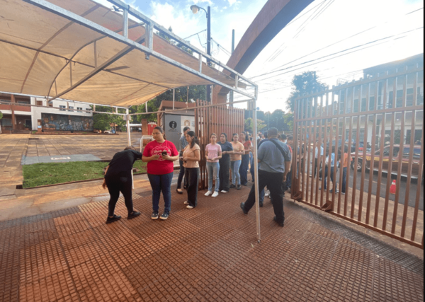Más de 1.000 postulantes en la UNI para los exámenes de las becas del Gobierno