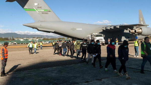 Colombia negó entrada de vuelos con deportados de los Estados Unidos - 1000 Noticias