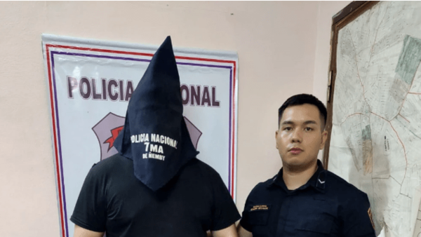 Agente de la PMT de Ñemby detenido por agredir a un trabajador de Bolt