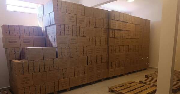 La Nación / PANI entregó 85.000 kilos de leche en polvo en Caaguazú