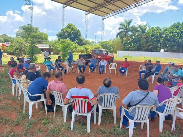 Campesinos de San Pedro envían carta abierta al presidente Santiago Peña en protesta por desalojos - Nacionales - ABC Color