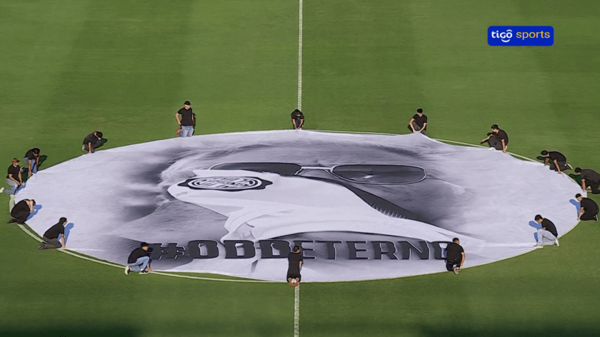 Emotivo homenaje para ODD en el puntapié del Apertura