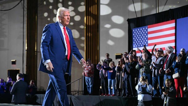 Trump plantea iniciativa para "limpiar" Gaza y trasladar palestinos a Egipto y Jordania