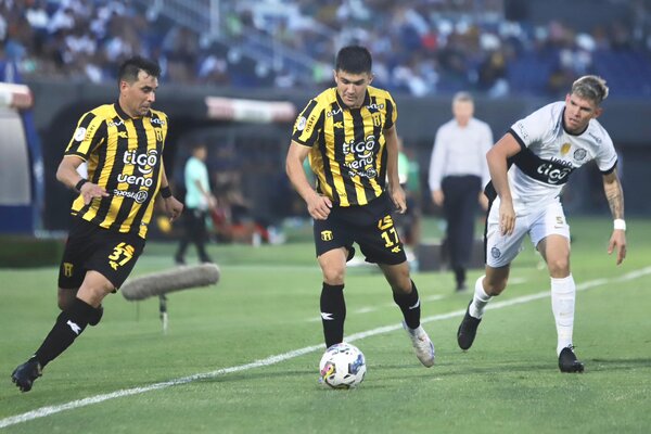 Guaraní le propina otro golpe a Olimpia, adueñándose del clásico mas añejo - 1000 Noticias
