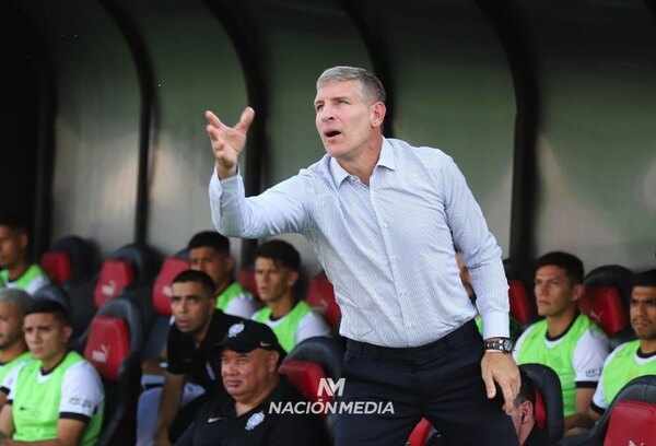 Versus / Palermo habla de la suplencia de César Olmedo: "No voy a exponer a ningún jugador"