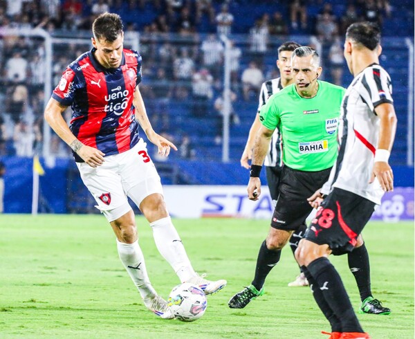 Cerro y Libertad repartieron puntos en un vibrante partido