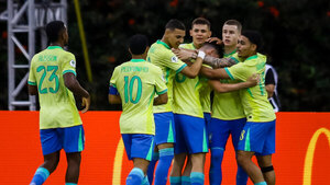 Versus / Brasil se repone con victoria sobre Bolivia 