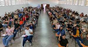 Casi 16.000 bachilleres participaron en las pruebas de competencias básicas para acceder a becas del Gobierno